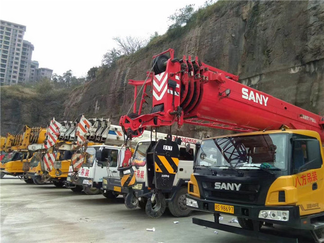 仪征市吊车出租按什么计费？台班费、单次费、里程费怎么算？